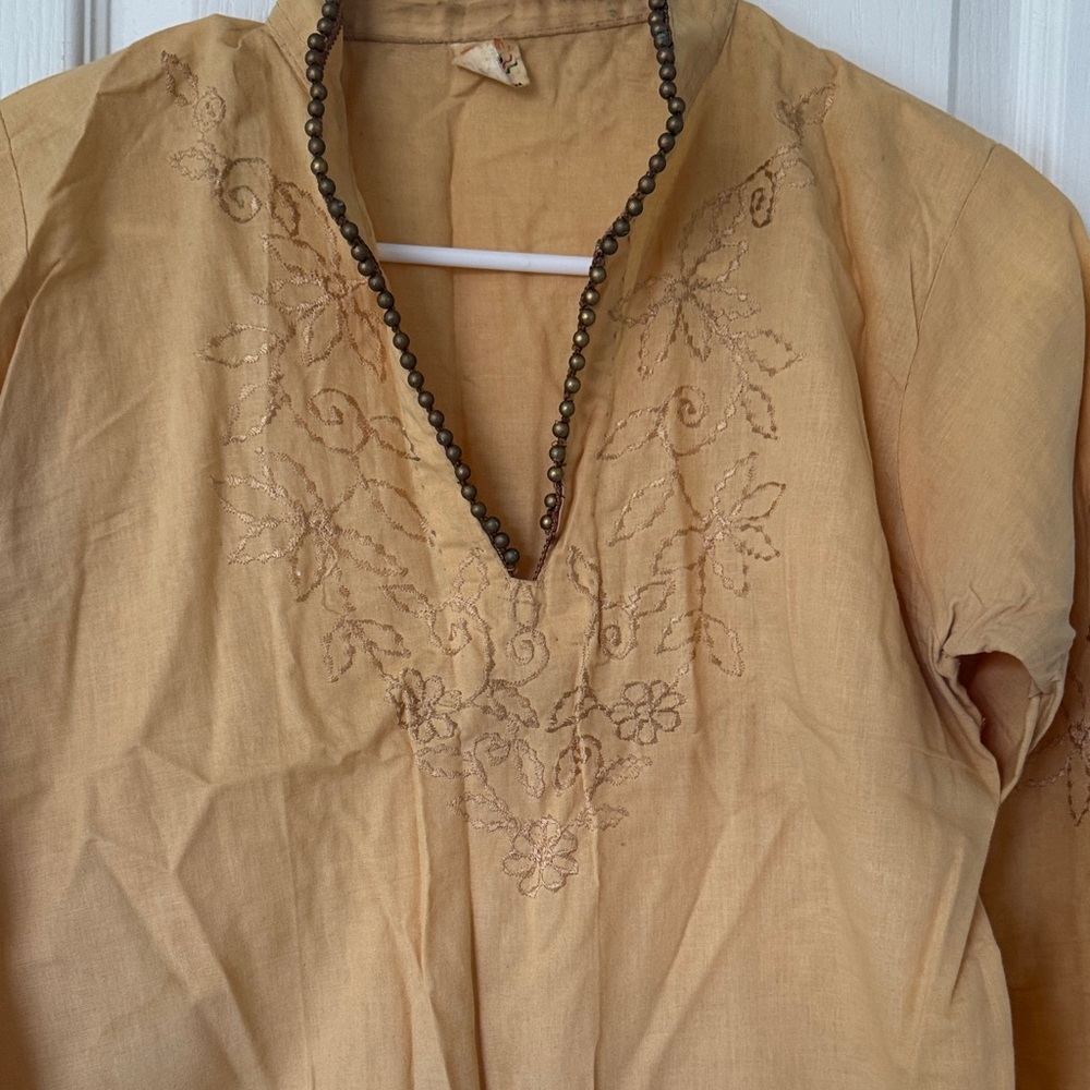 🌸Ladies Mustard Embroidered Tunic Top - Picture 7 of 12